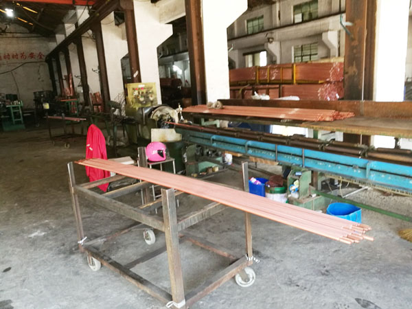 銅管翅片加工設備